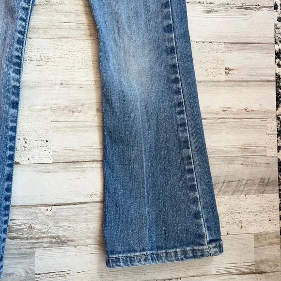 Joe's Jeans Girls Size 5 Bootcut Denim Blue Jeans Classic Five-Pocket Design - Picture 5 of 11